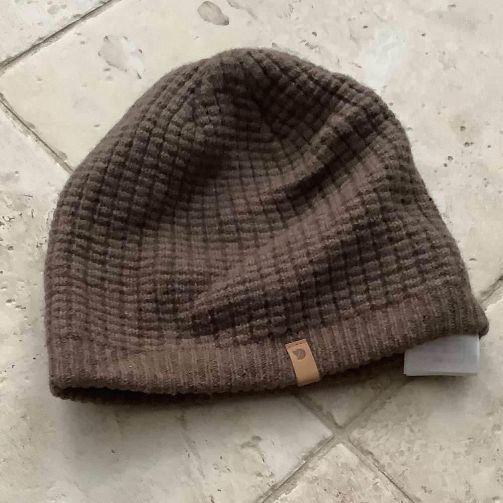 Fjall Raven beanie